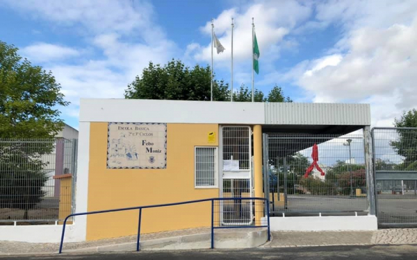 Substituição da Cobertura da Escola EB 2,3 Febo Moniz de Almeirim