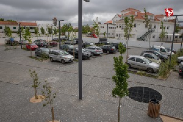 Arranjos Exteriores Envolventes do Antigo Hospital e do Mercado Municipal - Parque de Estacionamento